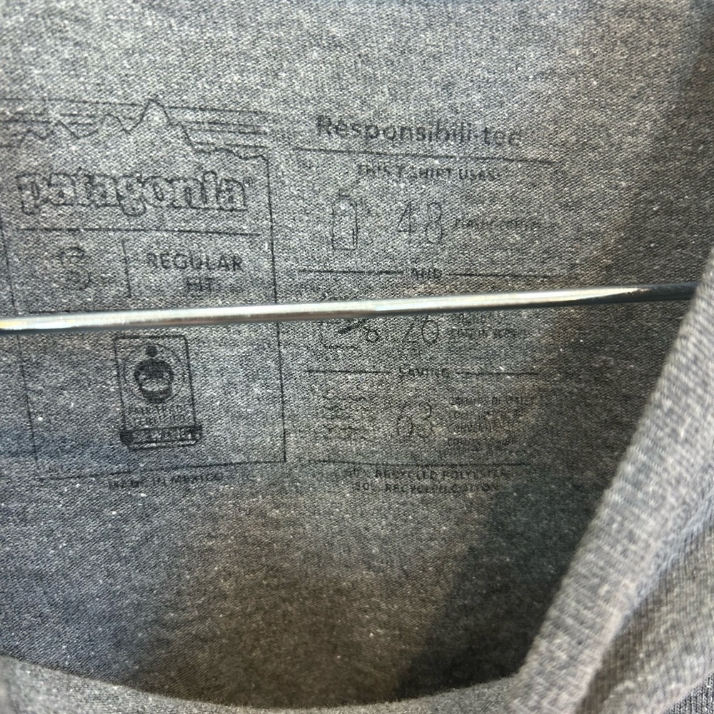 Patagonia Men's Gray Long Sleeve Shirt, S (has wear) - Picture 2 of 5